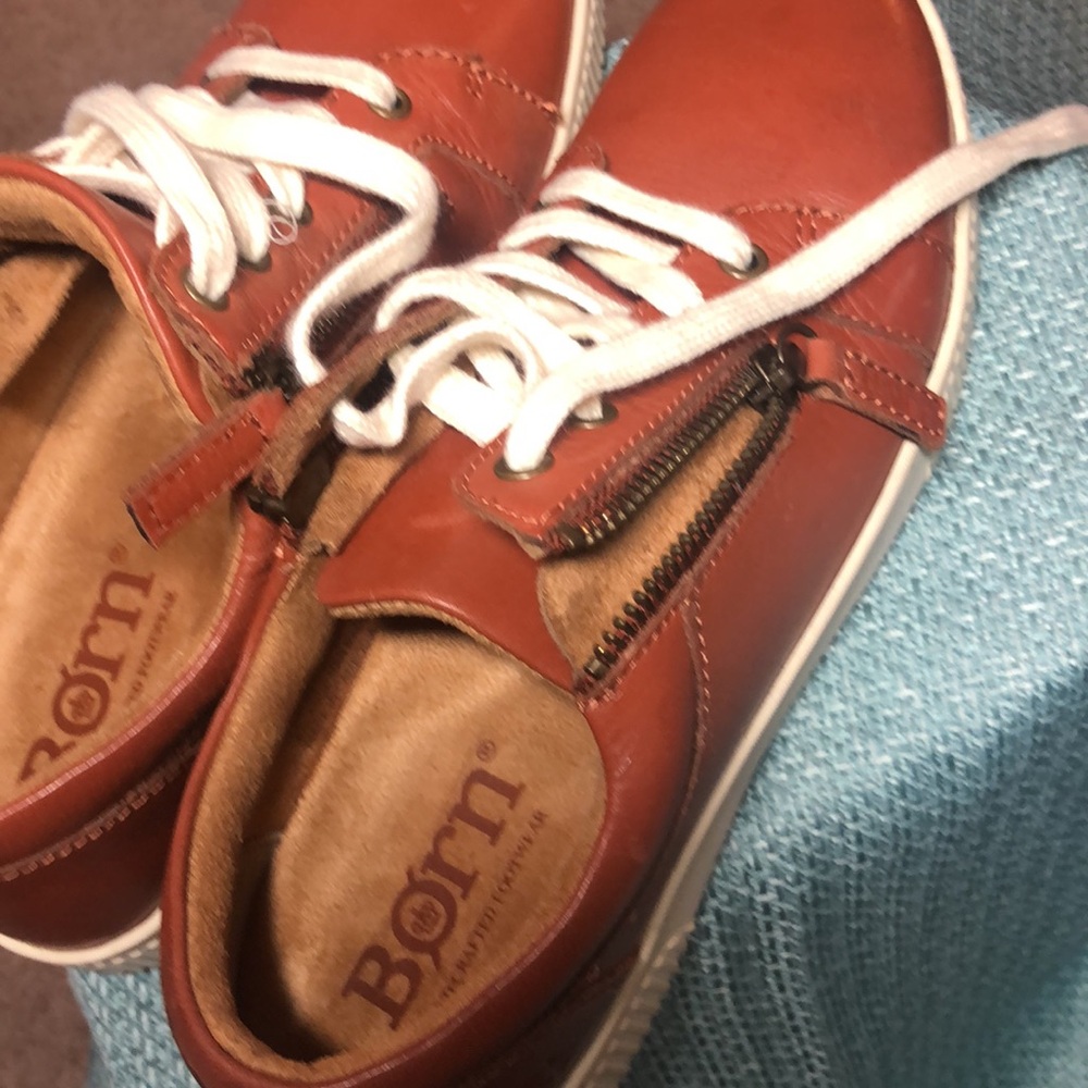 Born Paloma Sneakers size 7M - Picture 5 of 7